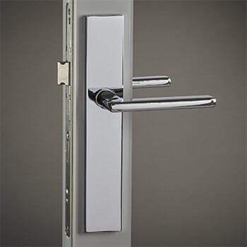 Exterior – Unlacquered brass